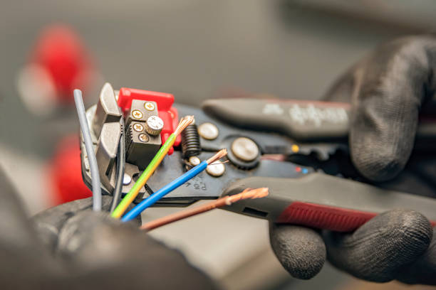 Best Electrician Near Me  in Runge, TX